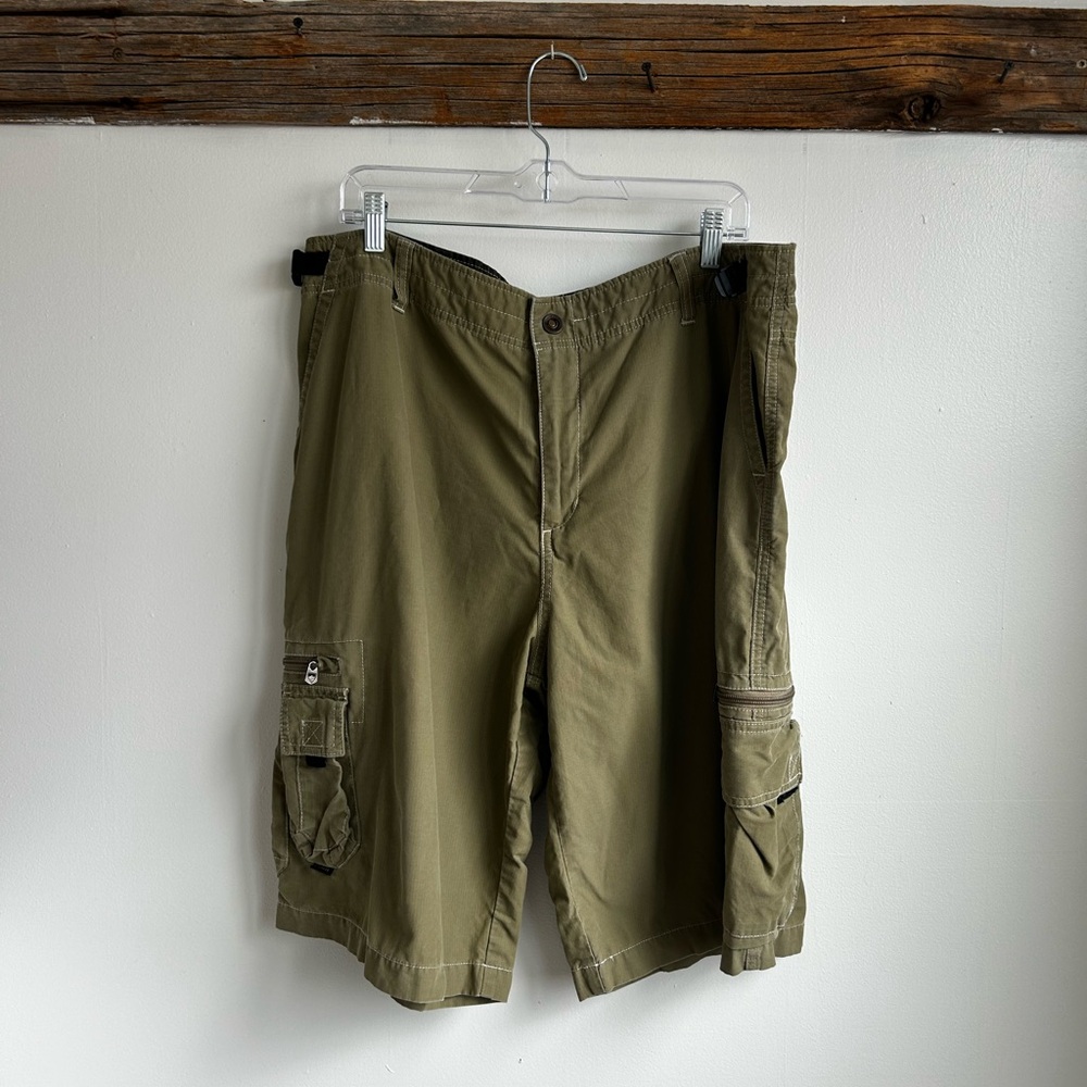 Kuhl dry cargo shorts